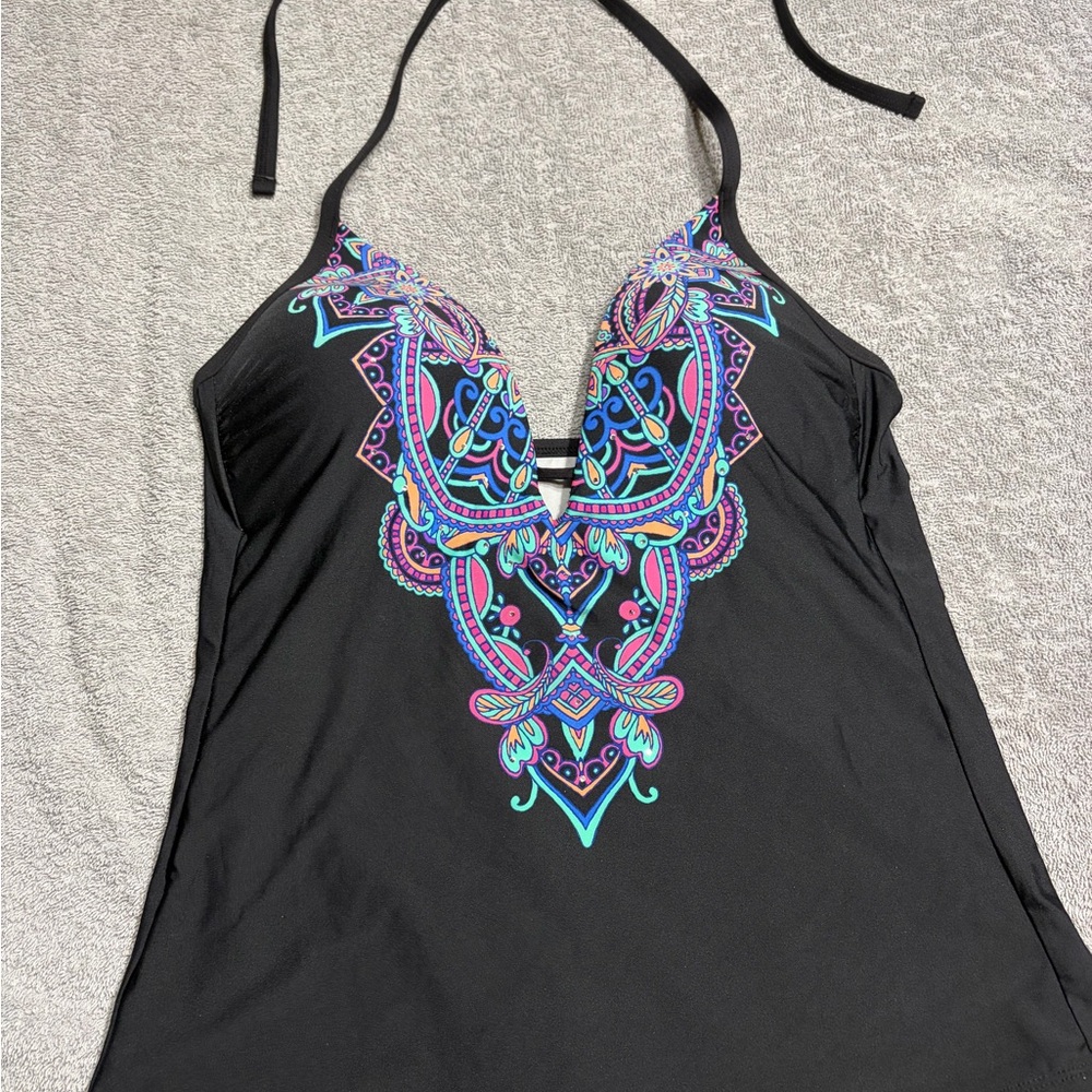 Kenneth Cole Plunging Halter Tankini Top with Vibrant Multicolor Boho Design M